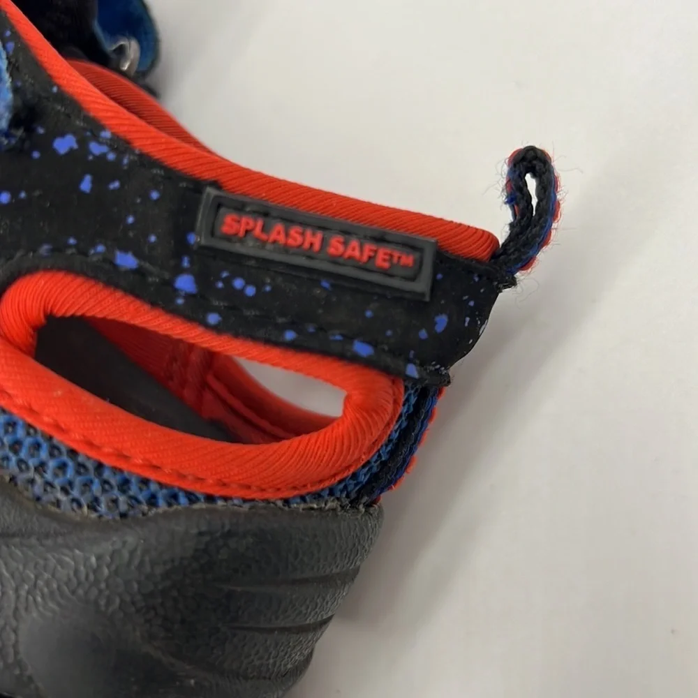 M.A.P. Water Shoes with Closed Toe size 13